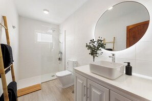 Hair dryer, towels