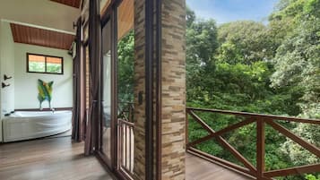 Suíte premium, sacada, vista para a montanha | Terraço/pátio