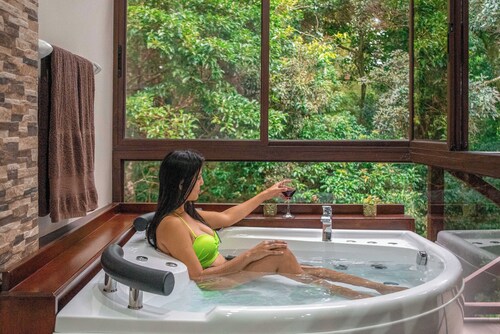 Cabañas el Refugio Verde Monteverde