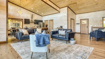 Smart-TV, Kamin, Videospiele