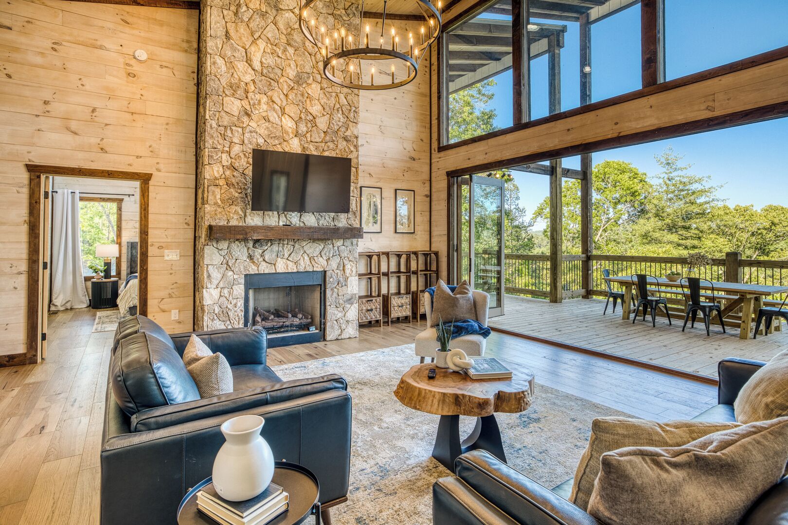 Smart TV, fireplace, video games