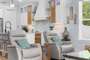 Interior - ENTIRE HOME For FAMILY VACATION! West End PCB, Easy 5 Min Walk to Beach (Panama City Beach)