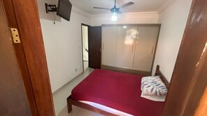 2 室のベッドルーム、WiFi