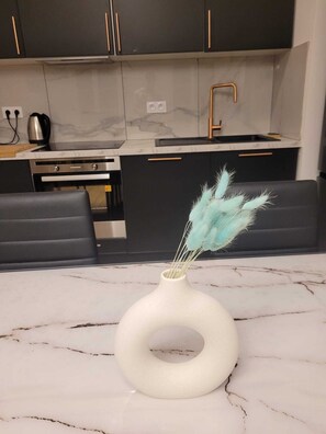 Private kitchen - Chic, modern apartment near Disneyland Paris for 4 people (Serris)