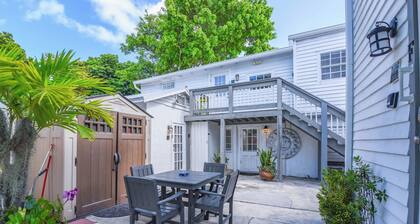 Abbey's Attic - Truman @ Duval | Cozy Getaway in the Heart of Key West