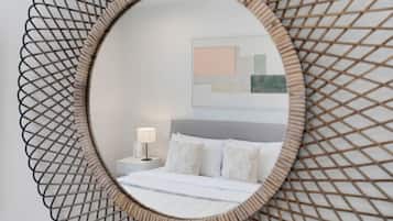 1 chambre, fer et planche Ă repasser, Wi-Fi gratuit, draps fournis