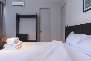 1 chambre, coffres-forts dans les chambres, bureau, Wi-Fi