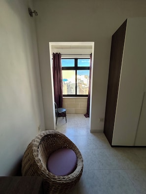 Chambre Double Classique, vue piscine | 1 chambre, Wi-Fi gratuit