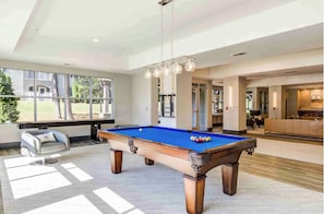 Spielezimmer