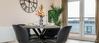 Modern 2bed Manchester+ parking