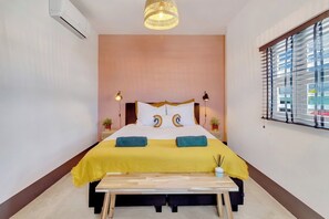 2 bedrooms, in-room safe, iron/ironing board, free WiFi