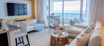 Amazing & Solemn Ocean & Beach Front Apartment in Juan Dolio with a Huge Balcony