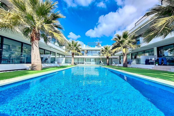 Schönes Penthouse in Mar de Cristal, Murcia, mit privater Dachterrasse. Perfekt für einen erholsamen Urlaub mit herrlicher Aussicht!