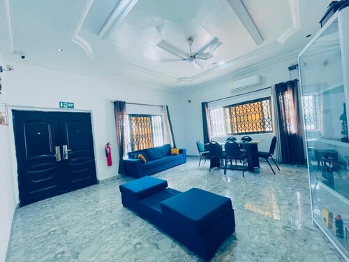 Nanas Holiday Let Guest House