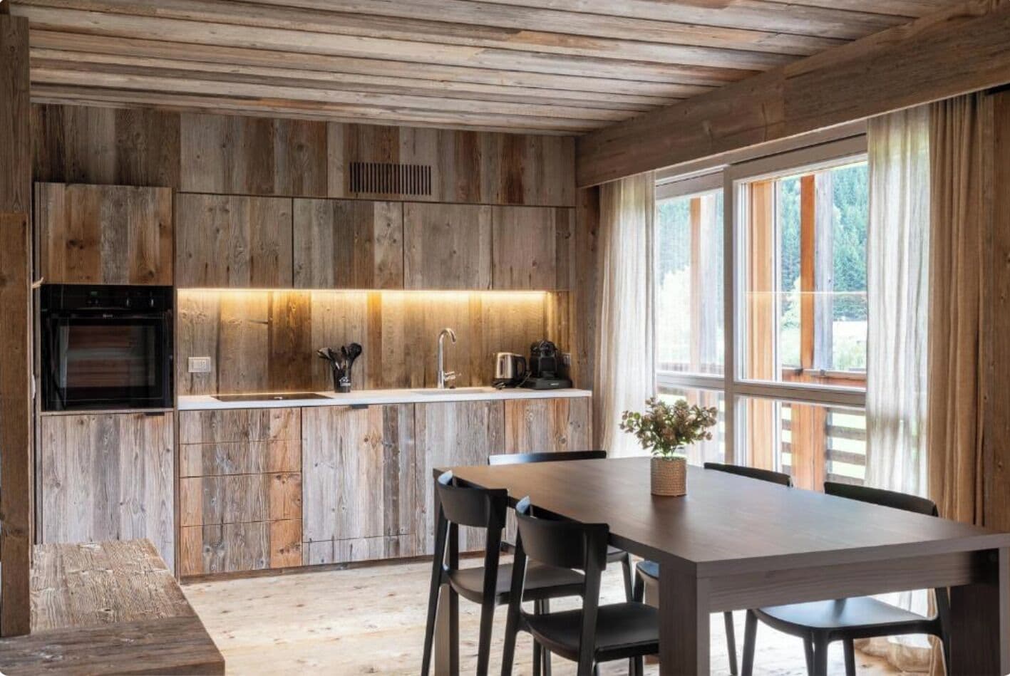 Luxury Apartment, 3 Bedrooms | Private kitchen