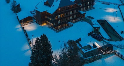 MOUNTAIN EXZELENT RESIDENCE