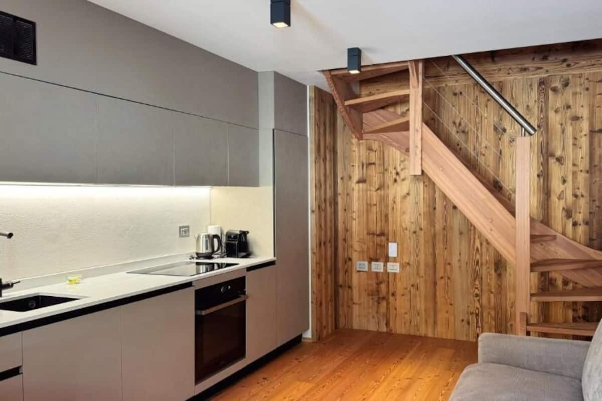 Deluxe Apartment, 2 Bedrooms | Free WiFi