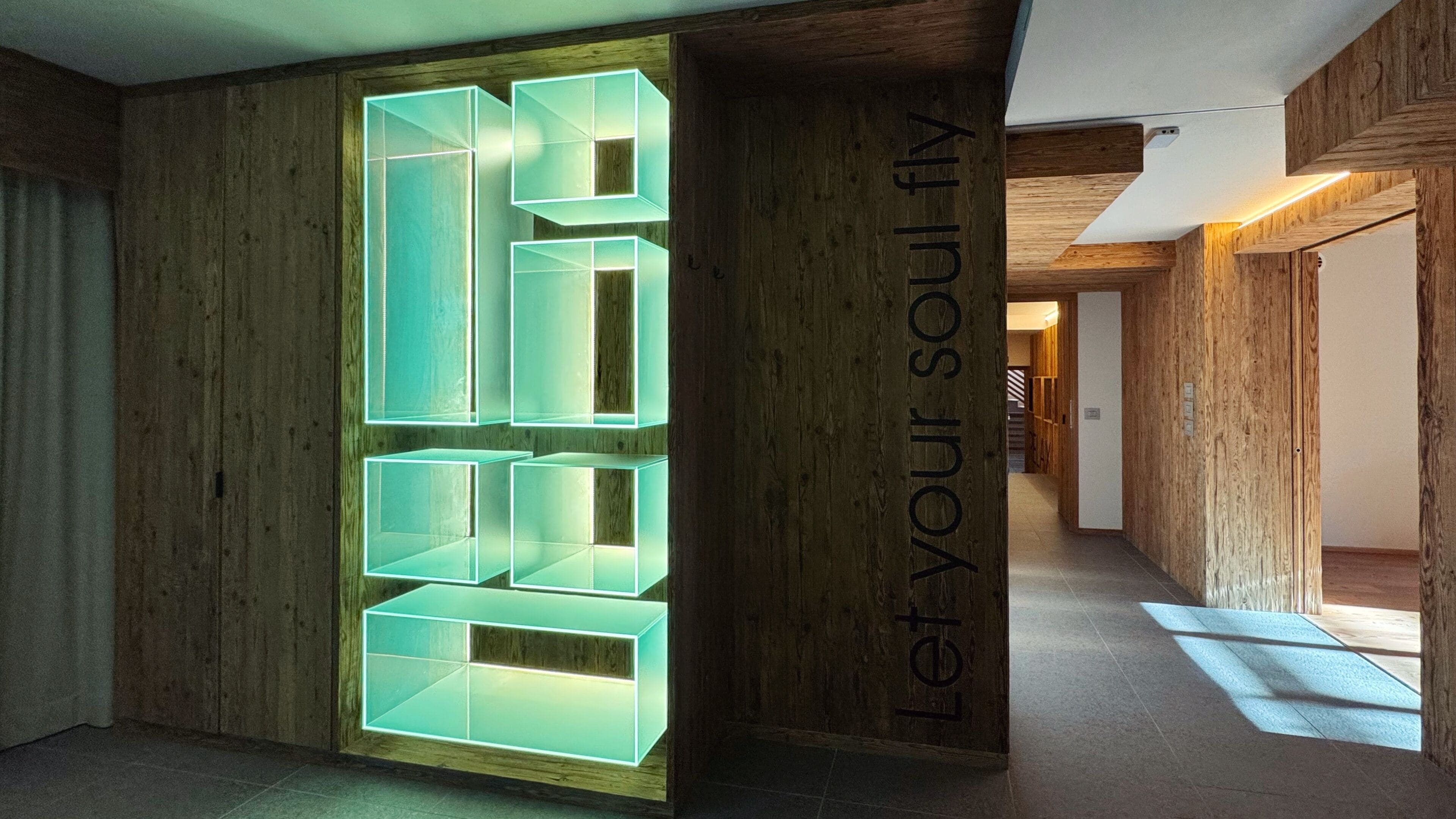 Sauna, steam room