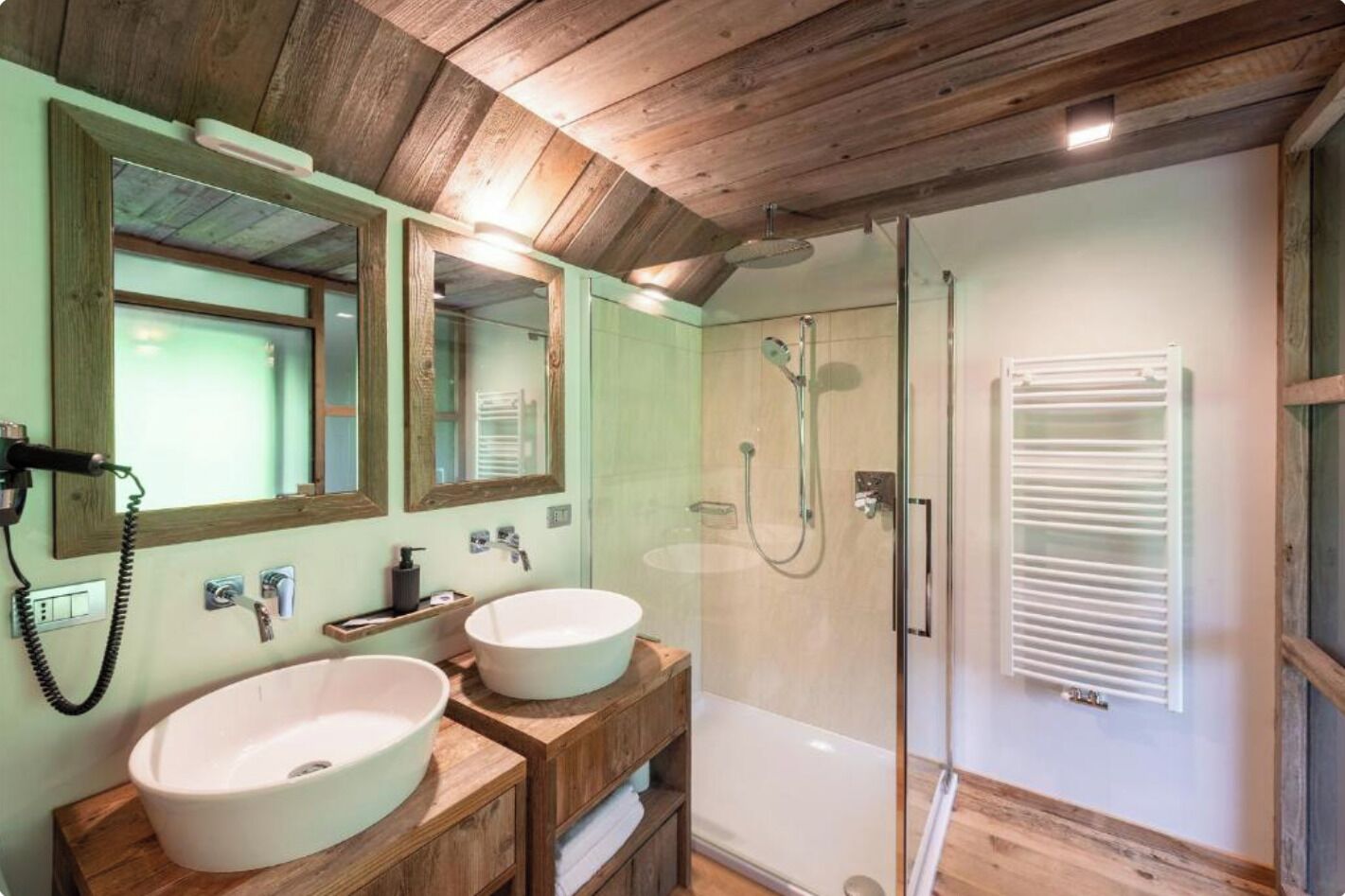 Luxury-Apartment, 3 Schlafzimmer | Badezimmer | Dusche, Haartrockner, Bidet, Handtücher