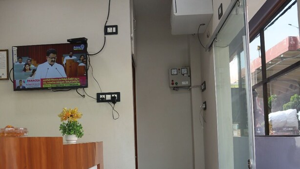 Exterior - Hotel Varahi Grand (Vijayawada)
