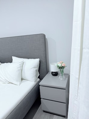 2 habitaciones, tabla de planchar con plancha y wifi gratis
