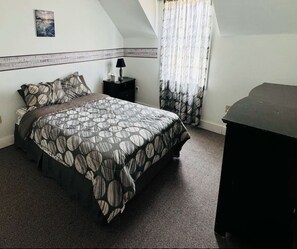 3 bedrooms, WiFi, bed sheets