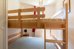 3 bedrooms