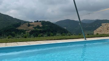 Piscina all'aperto