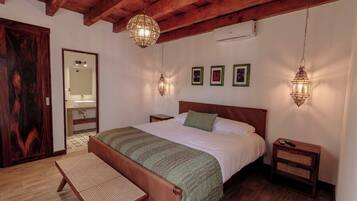 9 dormitorios, tabla de planchar con plancha, wifi y ropa de cama