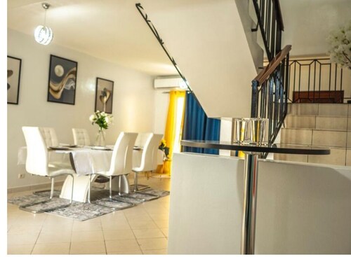 Modern & design villa in Daka