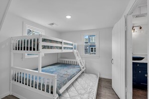 3 bedrooms, WiFi