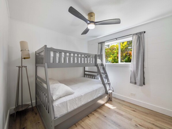 3 bedrooms, iron/ironing board, WiFi