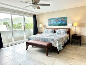 2 habitaciones, tabla de planchar con plancha, cuna de viaje y wifi 