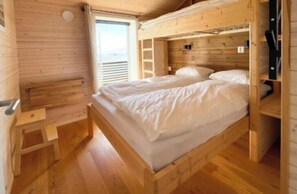 7 habitaciones, wifi y ropa de cama 