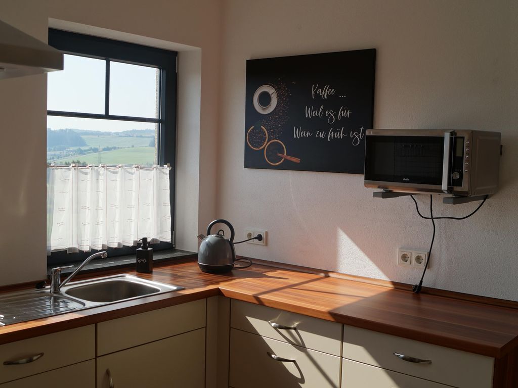Vacation Apartment Hof Lamberty - 2-bed Vacation Apartment, Bath/wc For 2 To 5 Persons - Prüm