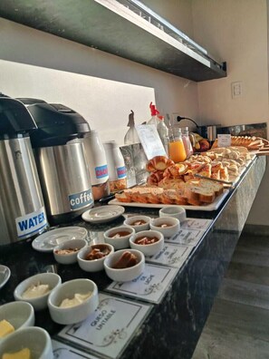 Free daily full breakfast