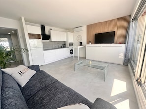 TV