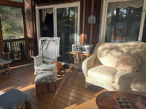 Smart TV, fireplace, printers