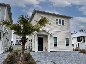 Exterior - Summer Beach House | Sleeps 14 + Walk to Sand! (Inlet Beach)