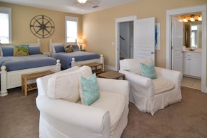 4 bedrooms, desk, iron/ironing board, travel crib