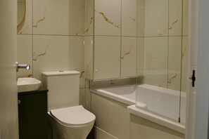 Apartment | Badezimmer