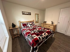 2 bedrooms, WiFi, bed sheets