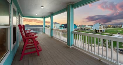 2nd row | Steps to Beach | Sleeps 18