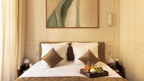 Apartment | 2 bedrooms, laptop workspace, bed sheets - Palais Bourbon Hotel - Suite 21- 4P - Invalides (Paris)