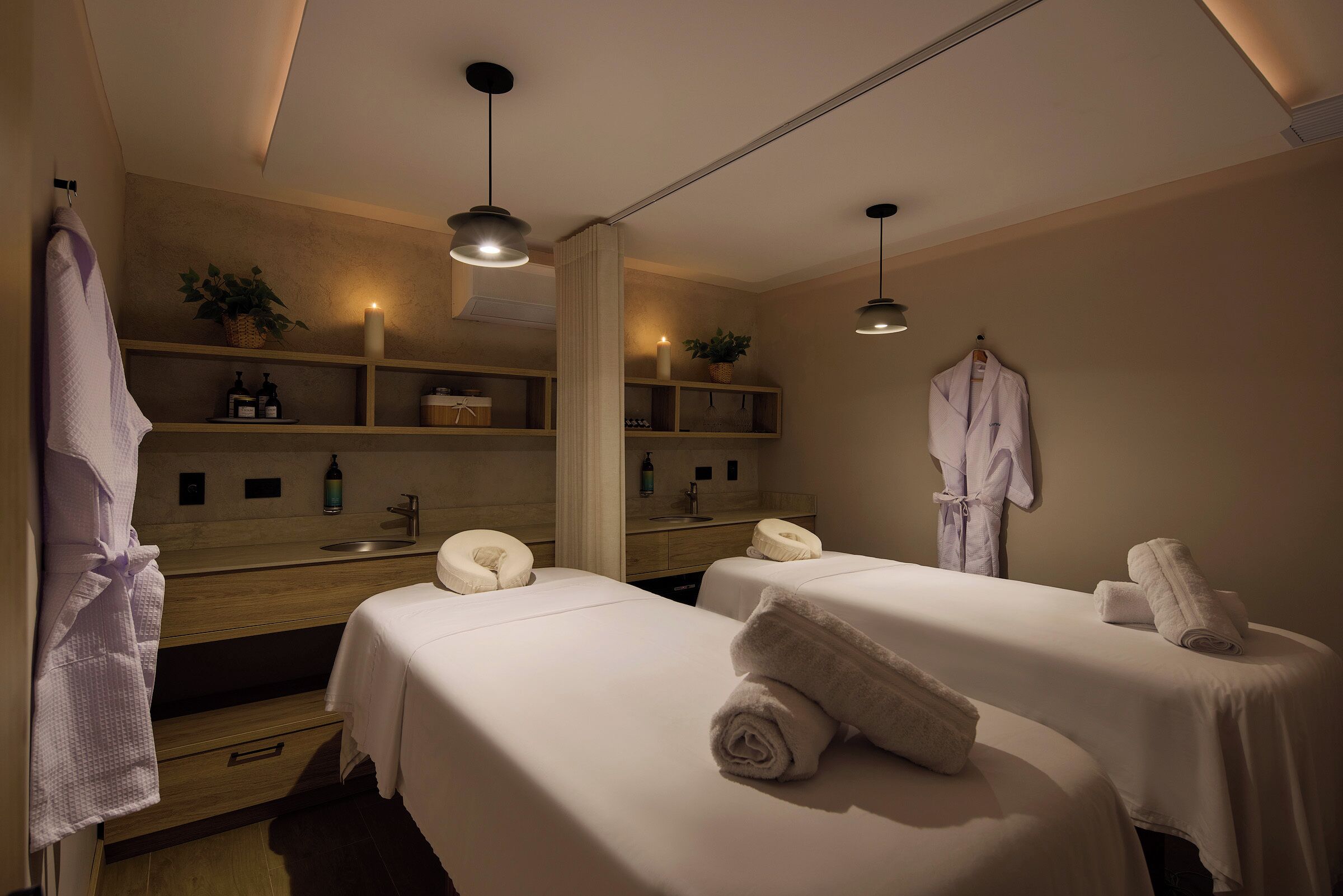 Aromatherapie, hotstone-massages, diepe bindweefselmassages