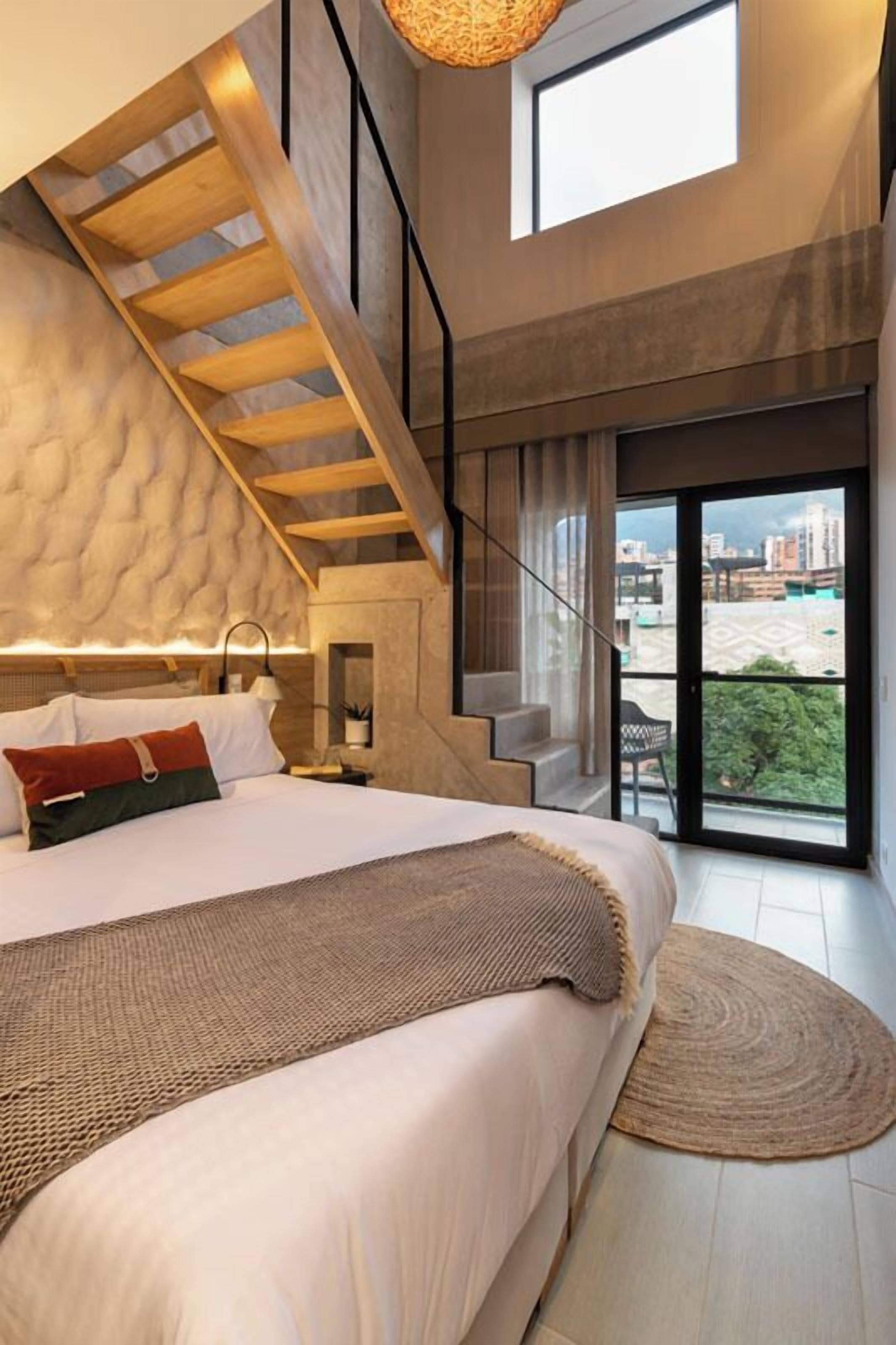 Luxury Duplex, Multiple Beds | In-room safe, blackout drapes, soundproofing, iron/ironing board