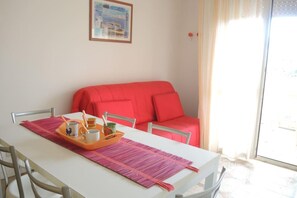 Dining - Residence Carina South Three-room apartment C1S (Bibione)