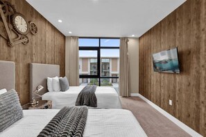 4 Schlafzimmer, Reisekinderbett, WLAN, Bettwäsche