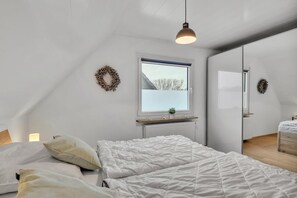 1 室のベッドルーム、アイロン / アイロン台、WiFi (無料)