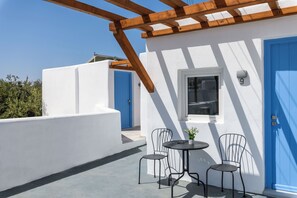 Garden view - Eleven Keys Mykonos Suites (Mykonos)